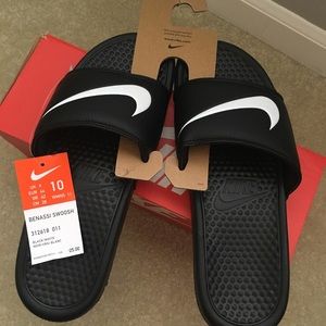 Nike slides